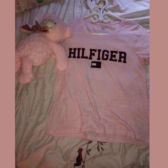 TOMMY HILFIGER Women’s T-Shirt - Picture 2 of 6